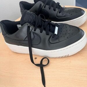 Nike Air Force 1 Sage Low